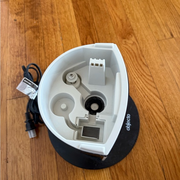 Objecto Mood H9 Tower Hybrid Humidifier
Model HM-54 (White) - Picture 12 of 13